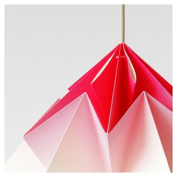 Suspension Moth XL - degradé rose - Ø40cm - Studio Snowpuppe